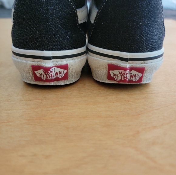 Hi-top Vans - Picture 4 of 7